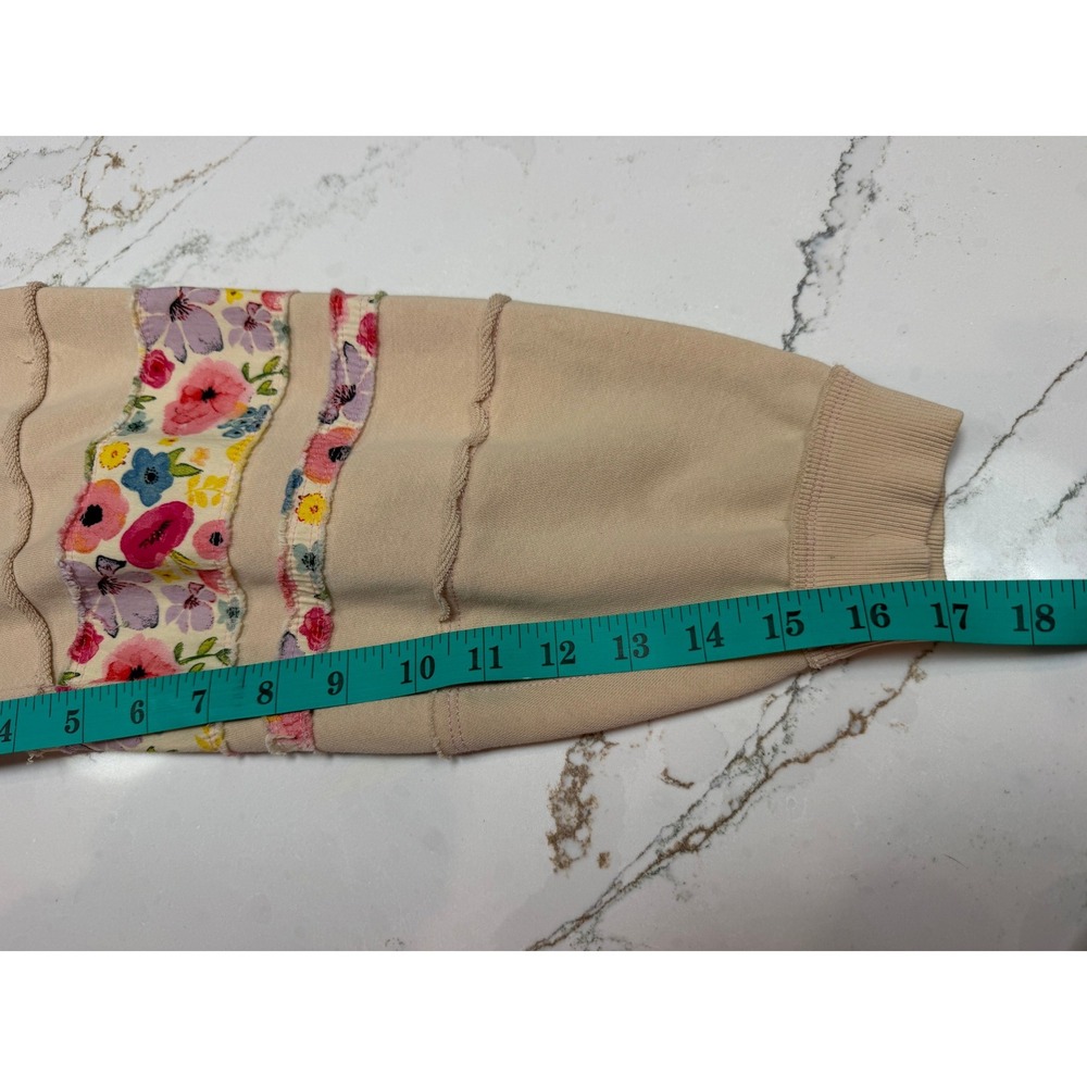 Sage + Fig Floral Applique Sweatshirt Tan Boho Raw Edge Oversized Small - Picture 7 of 7